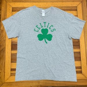 Gildan Boston Celtics Shamrock T-Shirt